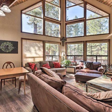 Munds Park Cabin With Fire Pit And Wraparound Porch! Exteriör bild