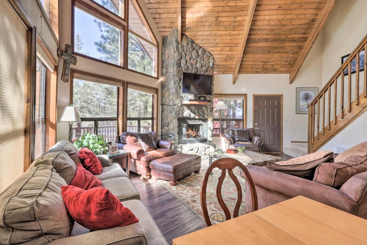 Munds Park Cabin With Fire Pit And Wraparound Porch! Exteriör bild
