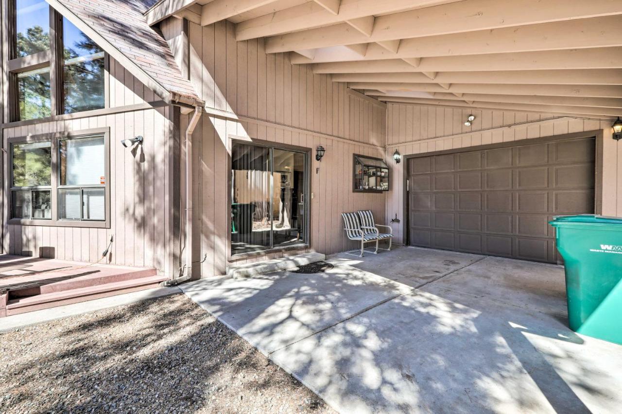 Munds Park Cabin With Fire Pit And Wraparound Porch! Exteriör bild